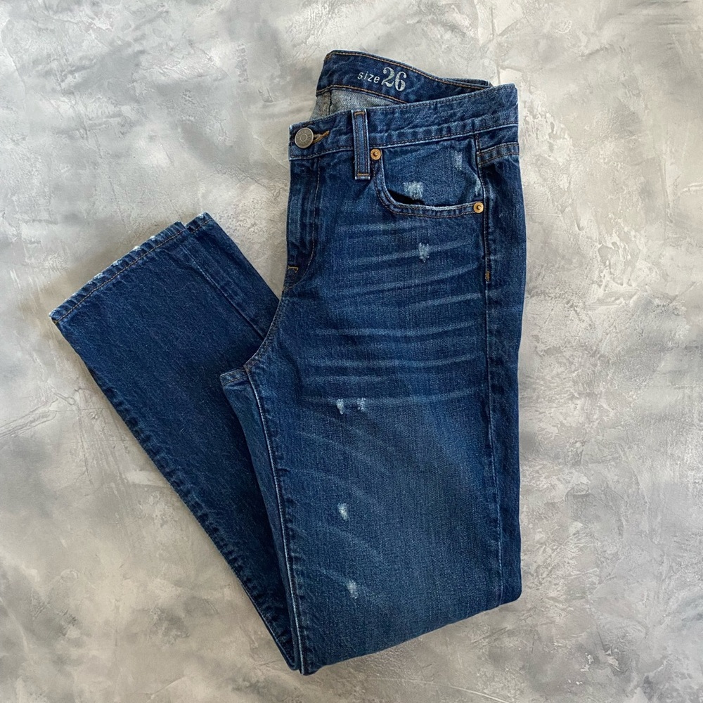 SOLD 💙J.CREW Distressed Boyfriend Jean!